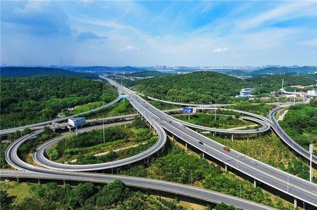 泰聊高速最新进展，道路建设进展顺利，驾车出行更加便捷