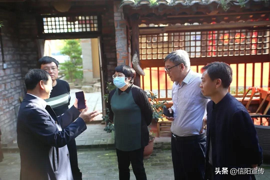 总编辑时间最新一期揭秘小巷中的秘密特色小店