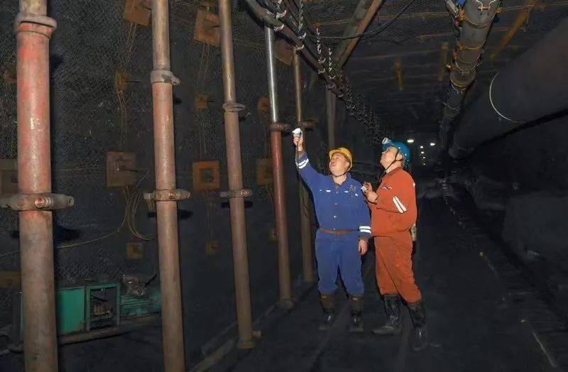 东庞矿贴吧更新矿井下的温馨日常最新消息速递