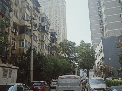 华蓥二手房最新出售及小巷深处的特色小店探索